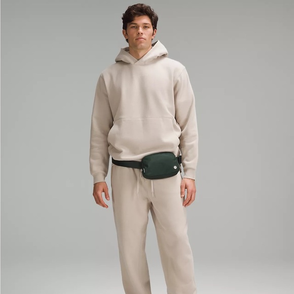 Lululemon Everywhere Belt Bag 1L- Legacy Green - Picture 6 of 6